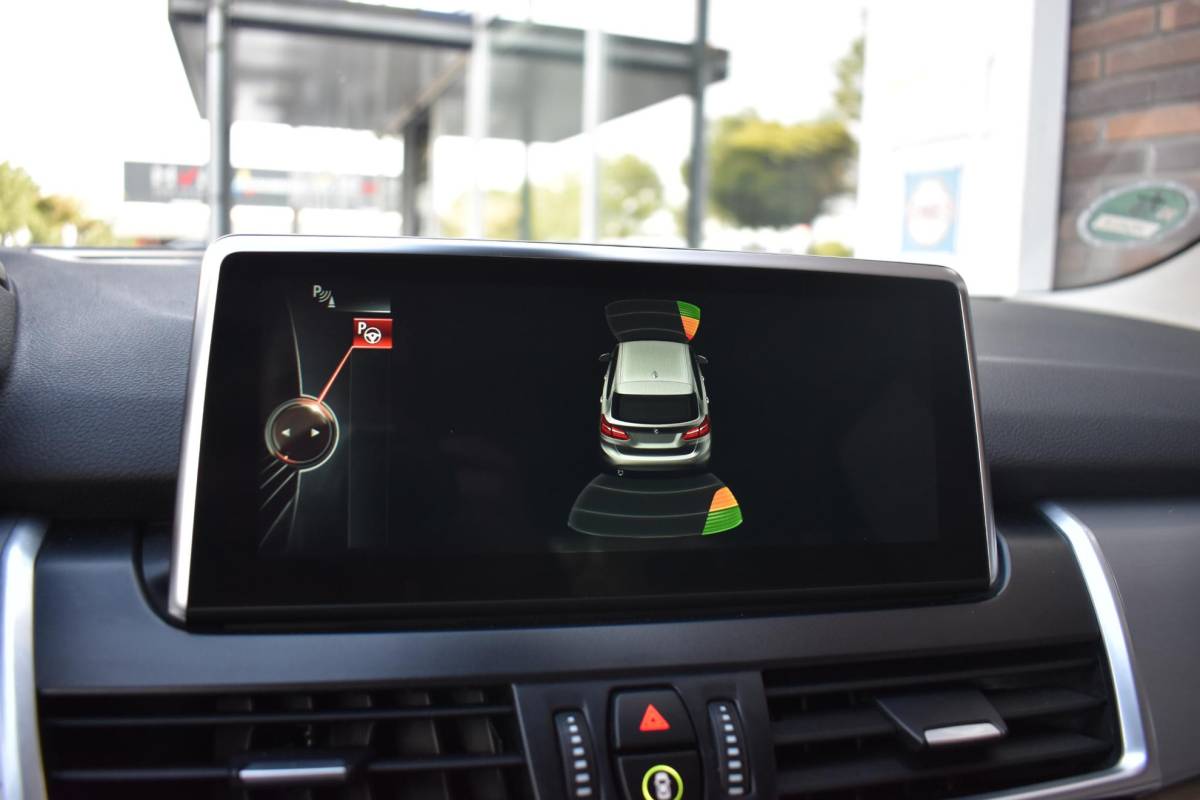 BMW 2 Serie BMW 2-serie Active Tourer 220i High Executive