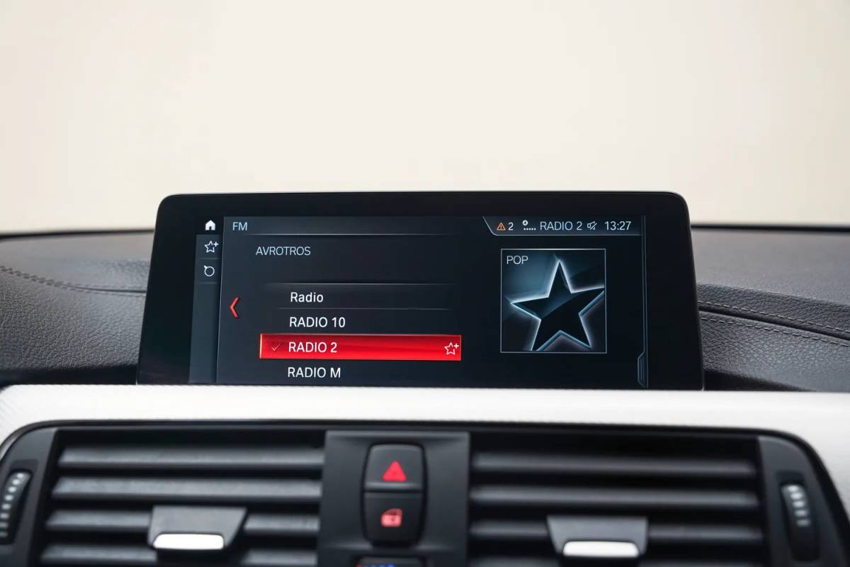 BMW 4 Serie BMW 4-serie CABRIO 420i M Sport High Executive Aut. [ Elektrisch verstelbare stoelen Head-up Keyless Memory seats ]