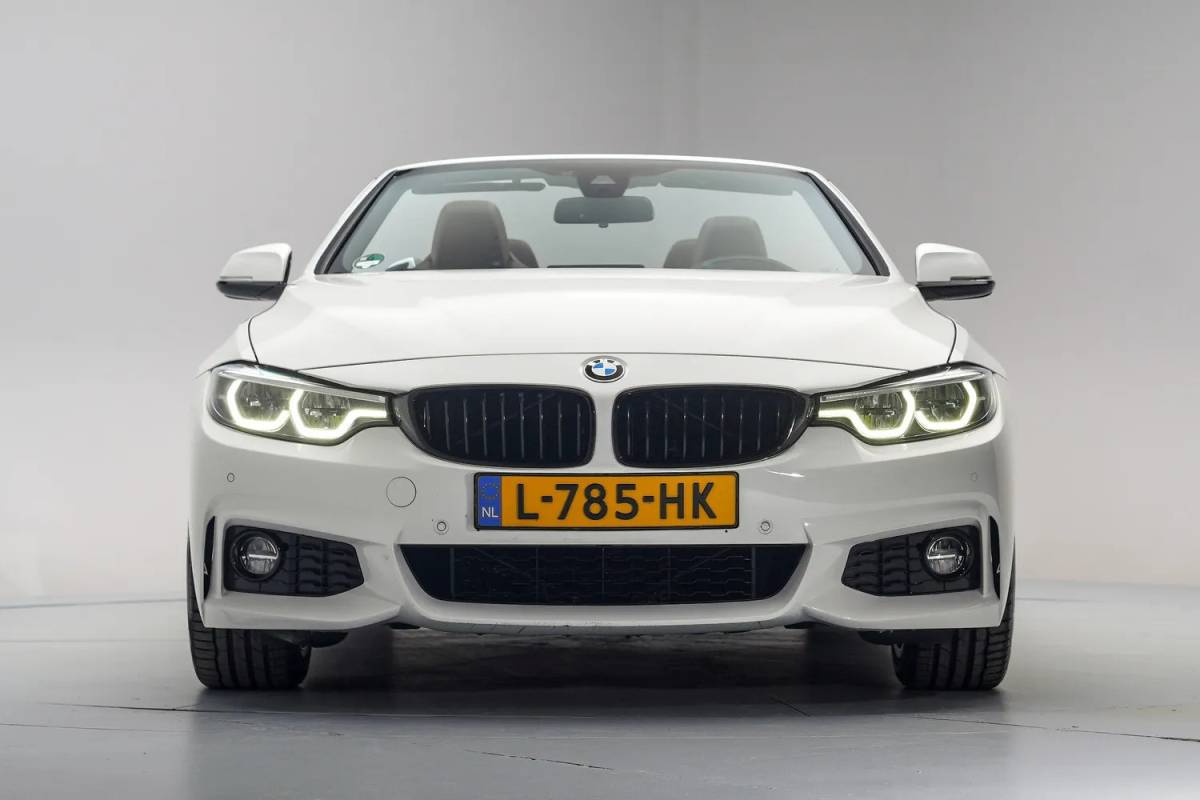 BMW 4 Serie BMW 4-serie CABRIO 420i M Sport High Executive Aut. [ Elektrisch verstelbare stoelen Head-up Keyless Memory seats ]