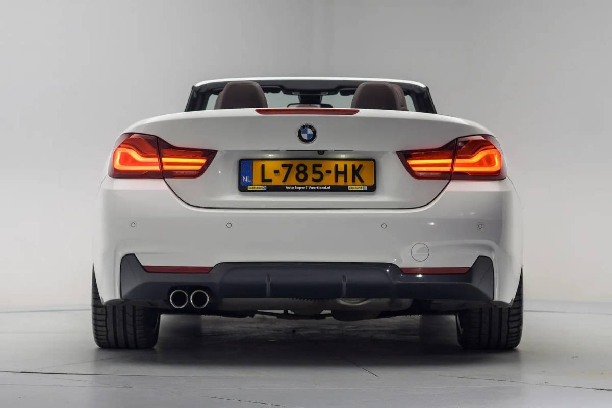 BMW 4 Serie BMW 4-serie CABRIO 420i M Sport High Executive Aut. [ Elektrisch verstelbare stoelen Head-up Keyless Memory seats ]