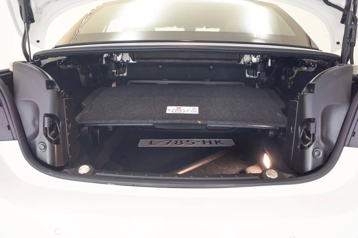 BMW 4 Serie BMW 4-serie CABRIO 420i M Sport High Executive Aut. [ Elektrisch verstelbare stoelen Head-up Keyless Memory seats ]