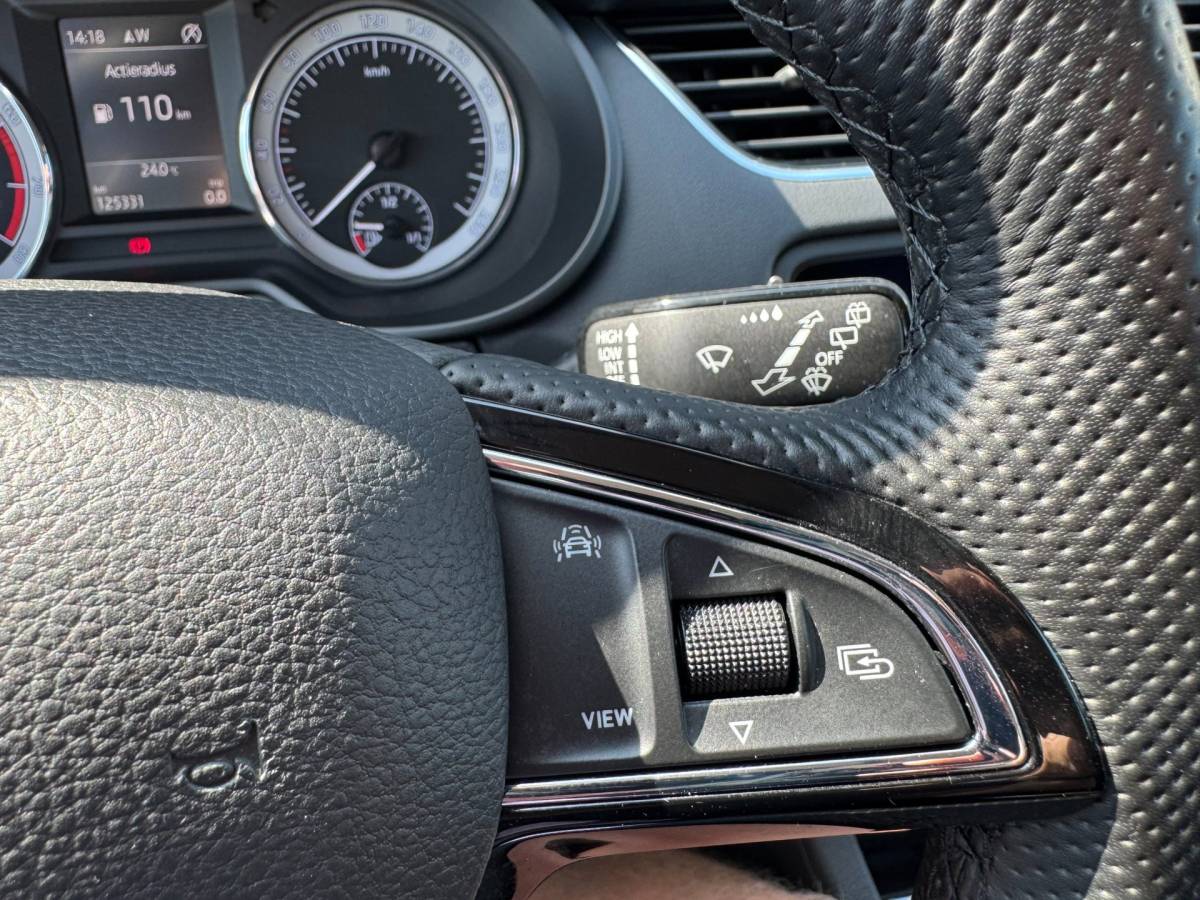 Škoda Octavia Skoda Octavia Combi 1.0 TSI Greentech Business Edition