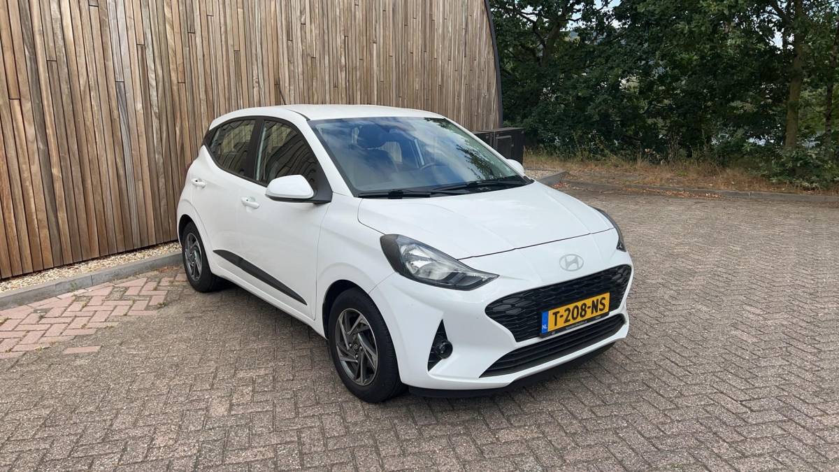 Hyundai i10 Hyundai i10 1.0 Comfort Smart 5-zits Elektrische Spiegels | Navigatie | Camera