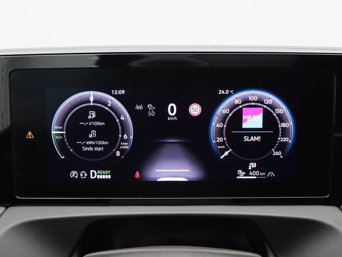Volkswagen Tiguan Volkswagen Tiguan 1.5 204 Pk eHybrid R-Line | Black Style | Panoramadak | Adaptive Cruise | Trekhaak | Massage | Camera | CarPlay | 20 Inch| 34.103 Km !!