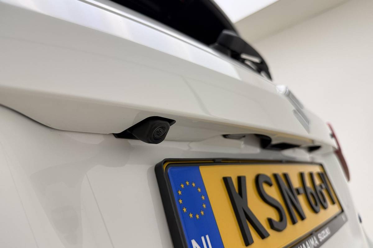 Suzuki Vitara Suzuki Vitara 1.4 Boosterjet Smart Hybrid AllGrip Select 110pk | Automaat | Navigatie | Climate Control | Cruise Control Adaptief | Camera | Stoelverwarming | Lichtmetalen Velgen | Apple Carplay – Android Auto