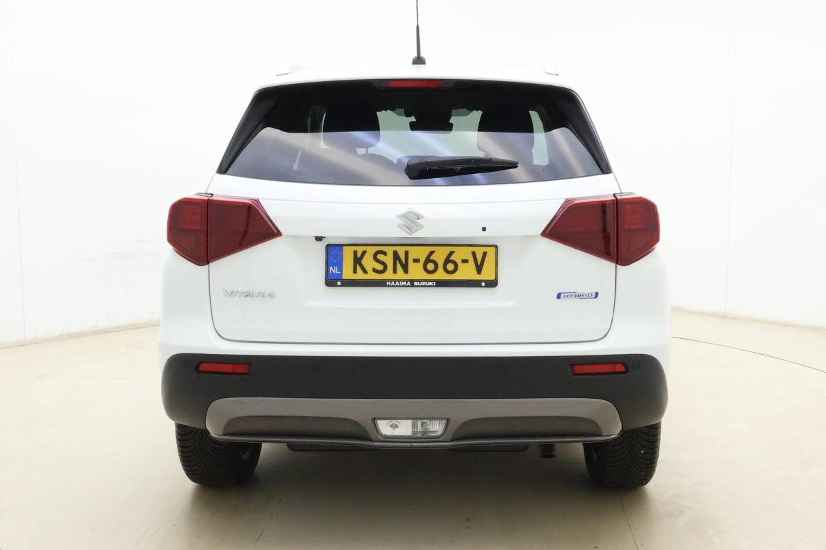 Suzuki Vitara Suzuki Vitara 1.4 Boosterjet Smart Hybrid AllGrip Select 110pk | Automaat | Navigatie | Climate Control | Cruise Control Adaptief | Camera | Stoelverwarming | Lichtmetalen Velgen | Apple Carplay – Android Auto