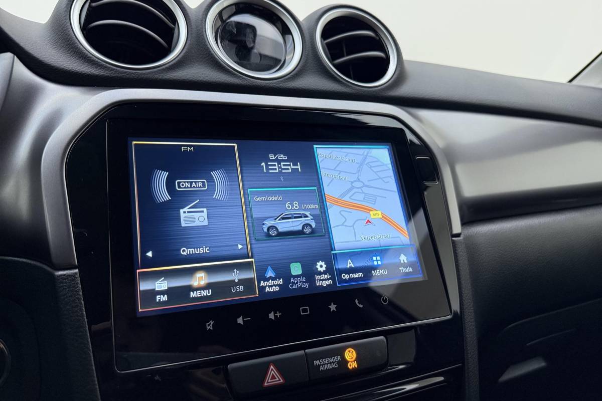 Suzuki Vitara Suzuki Vitara 1.4 Boosterjet Smart Hybrid AllGrip Select 110pk | Automaat | Navigatie | Climate Control | Cruise Control Adaptief | Camera | Stoelverwarming | Lichtmetalen Velgen | Apple Carplay – Android Auto