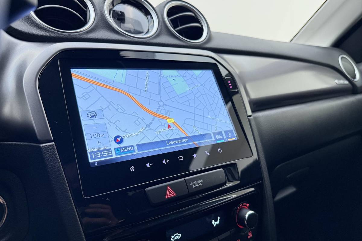 Suzuki Vitara Suzuki Vitara 1.4 Boosterjet Smart Hybrid AllGrip Select 110pk | Automaat | Navigatie | Climate Control | Cruise Control Adaptief | Camera | Stoelverwarming | Lichtmetalen Velgen | Apple Carplay – Android Auto