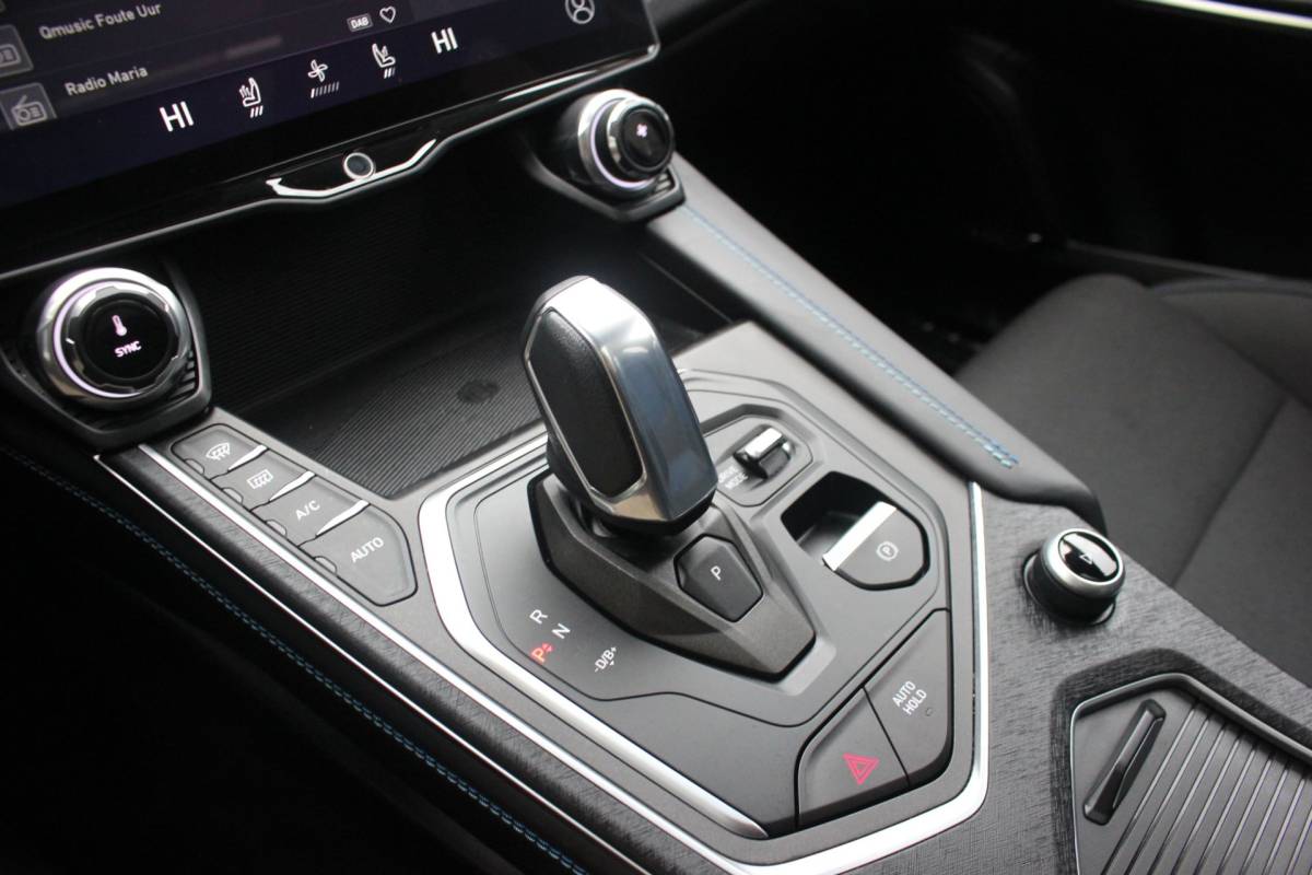 Lynk & Co 01 Lynk & Co 01 1.5 PHEV Plug-in hybrid | Trekhaak| Donkere Hemelbekleding |