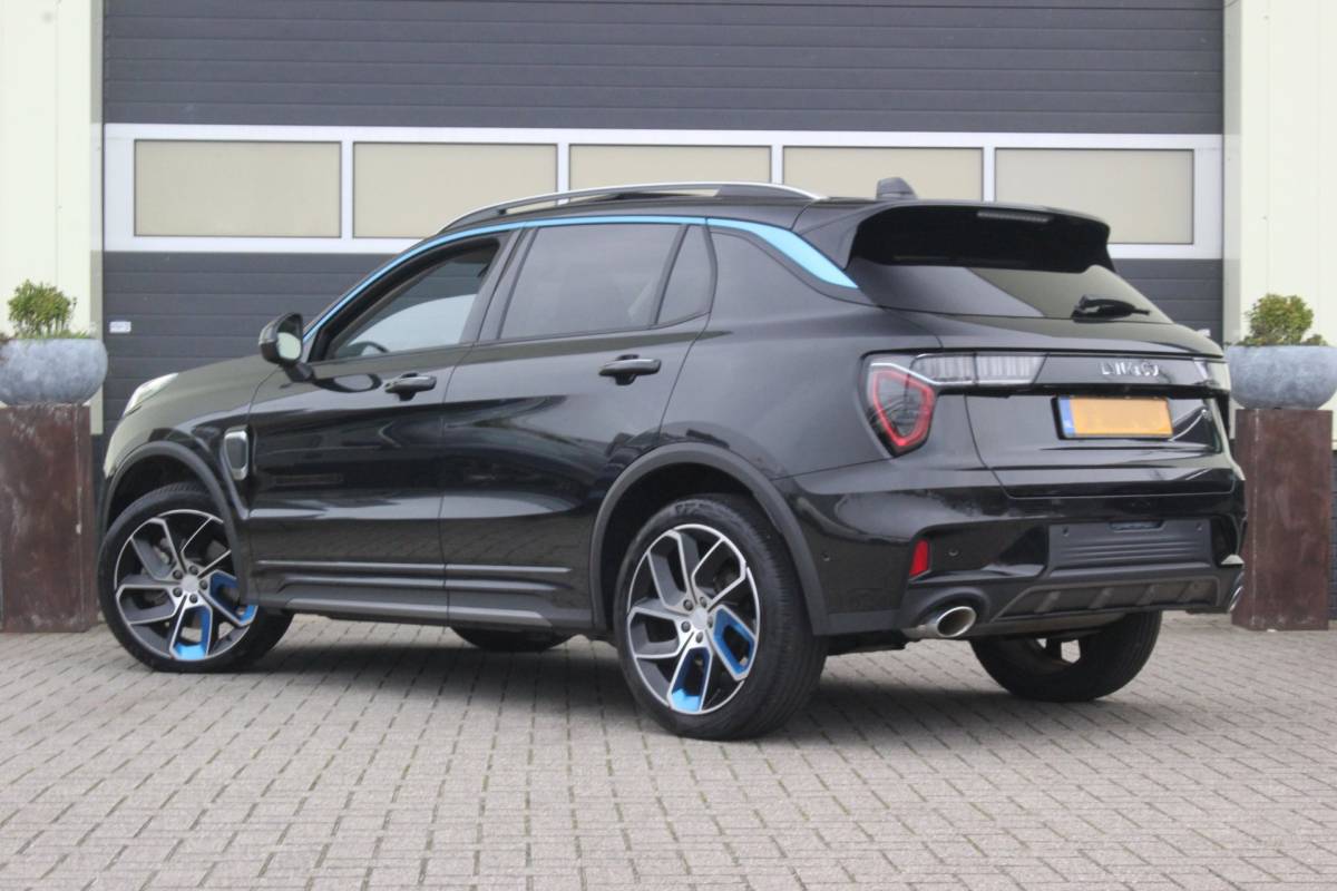 Lynk & Co 01 Lynk & Co 01 1.5 PHEV Plug-in hybrid | Trekhaak| Donkere Hemelbekleding |