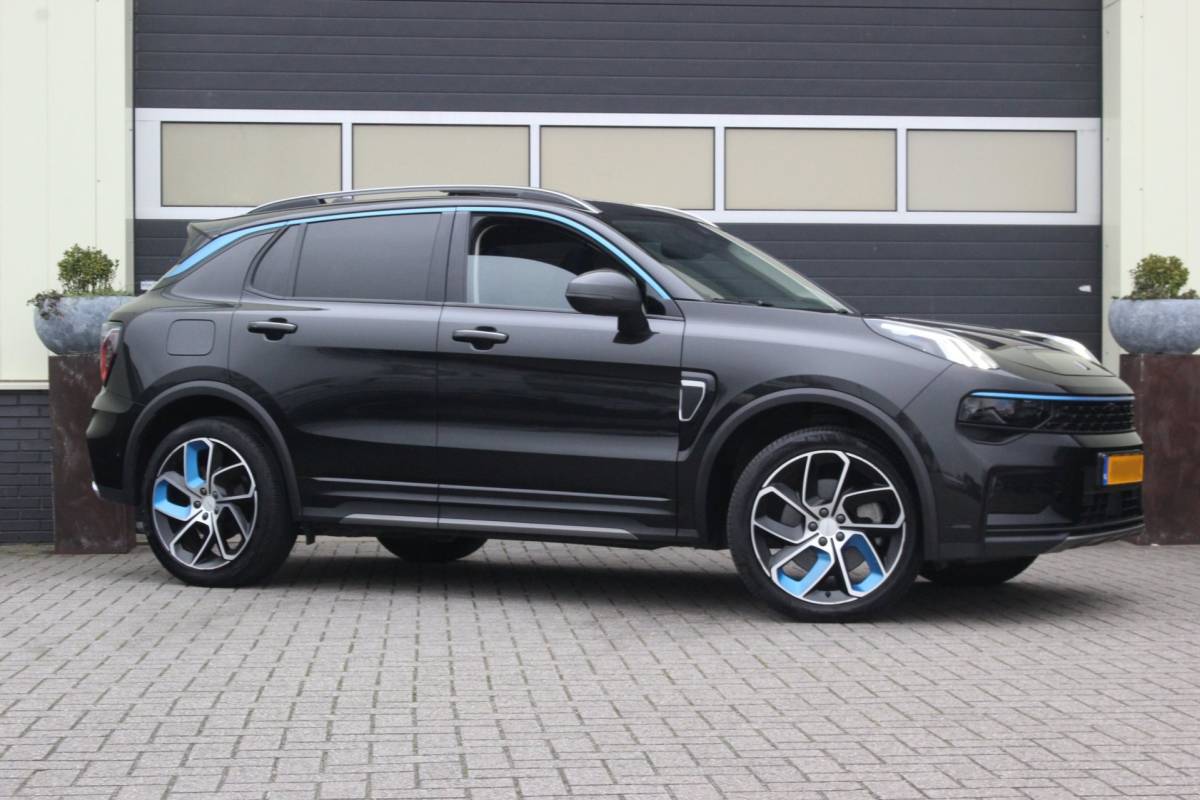 Lynk & Co 01 Lynk & Co 01 1.5 PHEV Plug-in hybrid | Trekhaak| Donkere Hemelbekleding |