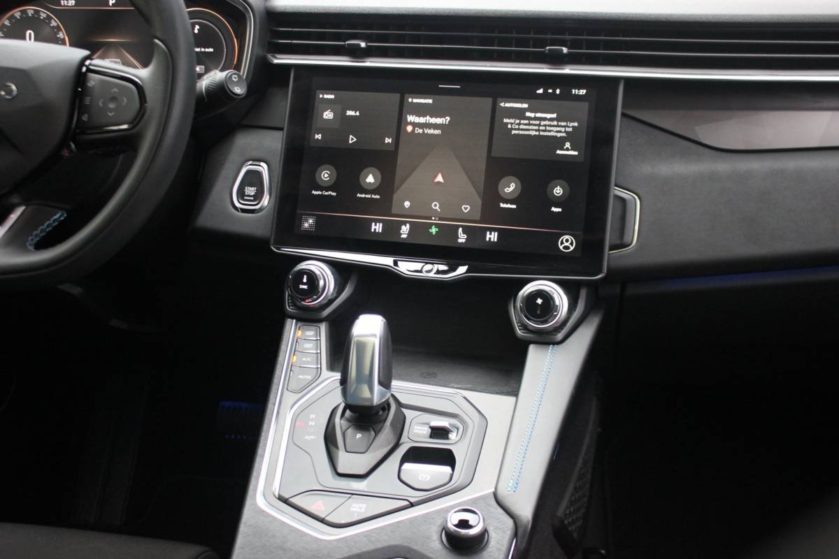 Lynk & Co 01 Lynk & Co 01 1.5 PHEV Plug-in hybrid | NAP | Black Edition| Panoramadak |