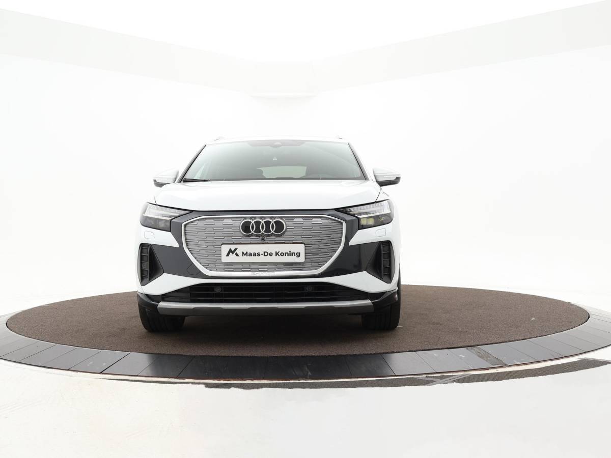 Audi Q4 e-tron Audi Q4 e-tron 40 204pk Launch edition Advanced Plus 77 kWh · SOH 95,9% · Camera · Apple/Android Car Play · Navigatie · Stoelverwarming · Warmtepomp · 20” Inch ·