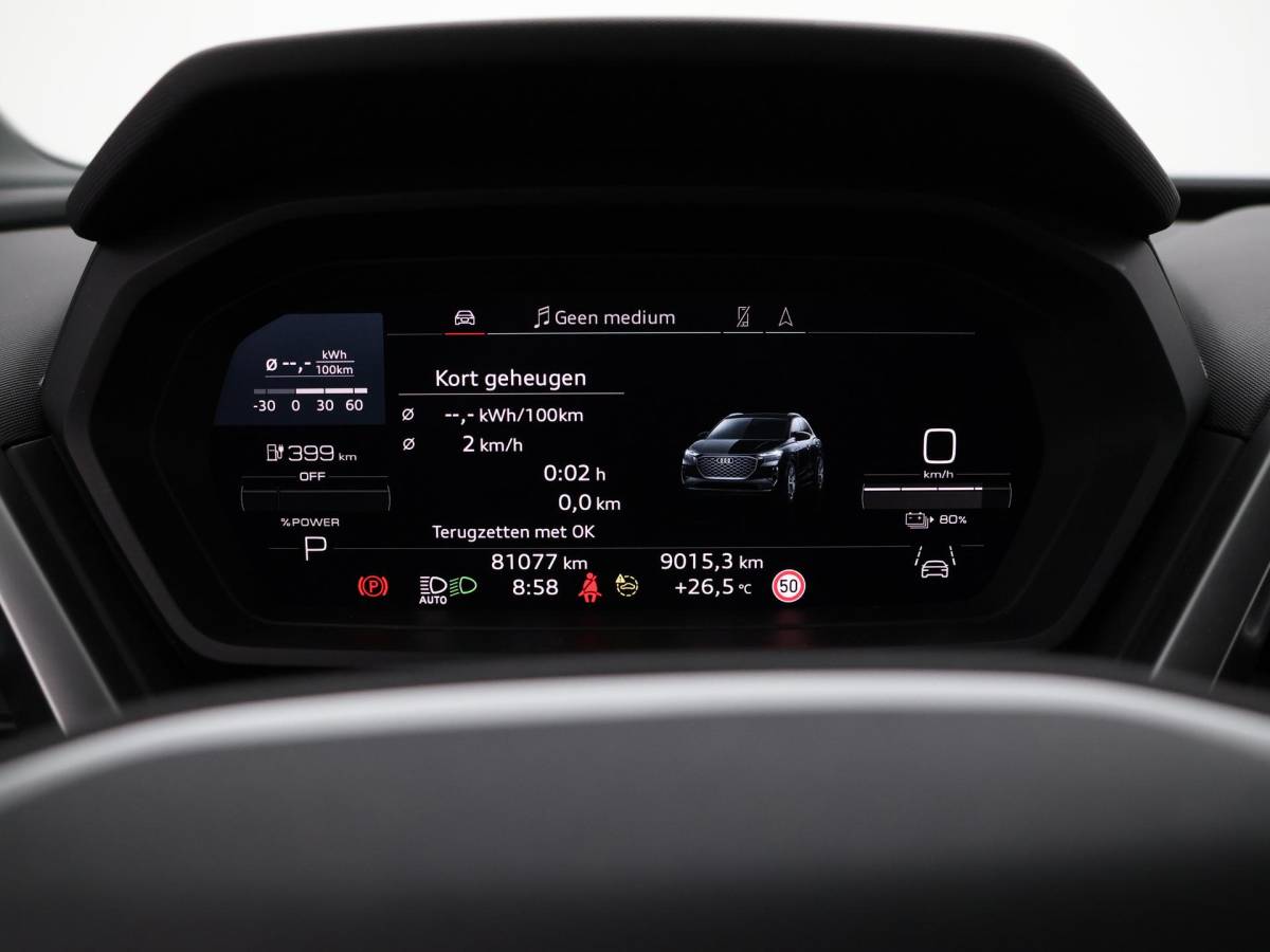 Audi Q4 e-tron Audi Q4 e-tron 40 204pk Launch edition Advanced Plus 77 kWh · SOH 95,9% · Camera · Apple/Android Car Play · Navigatie · Stoelverwarming · Warmtepomp · 20” Inch ·