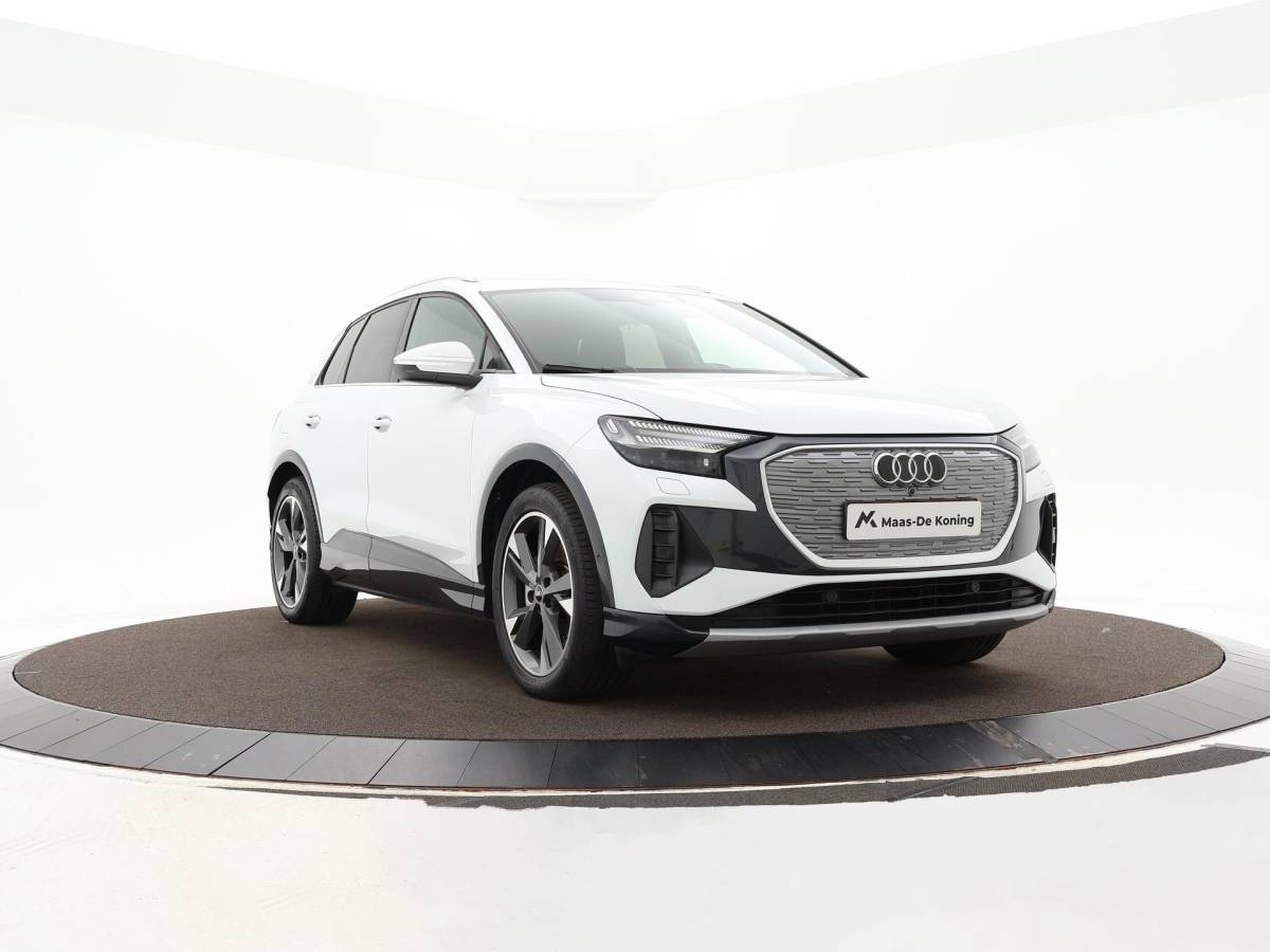 Audi Q4 e-tron Audi Q4 e-tron 40 204pk Launch edition Advanced Plus 77 kWh · SOH 95,9% · Camera · Apple/Android Car Play · Navigatie · Stoelverwarming · Warmtepomp · 20” Inch ·