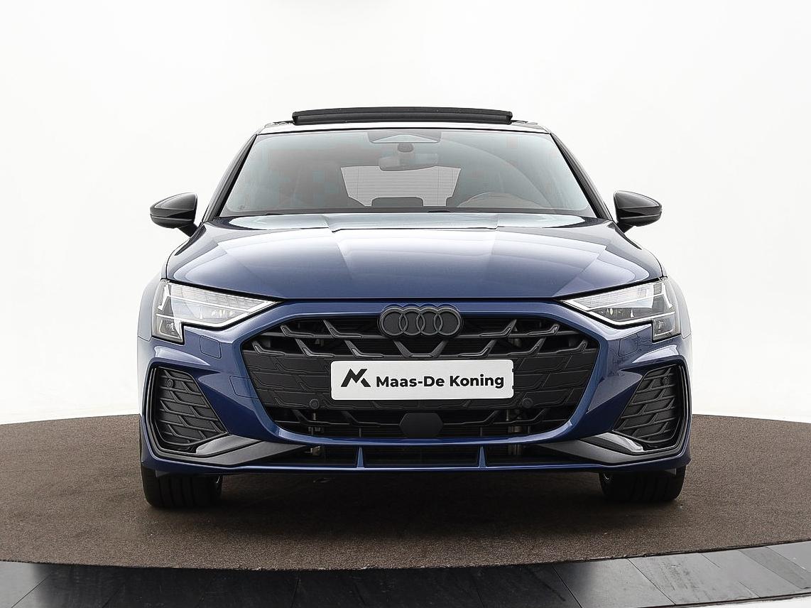 Audi A3 Audi A3 Sportback 1.5 e-hybrid 272pk S-Tronic S edition Competition · Panoramadak · Camera · Leder Nappa · Elek. Bestuurdersstoel · Elek. Achterklep · Garantie t/m 23-10-2030 of 100.000km