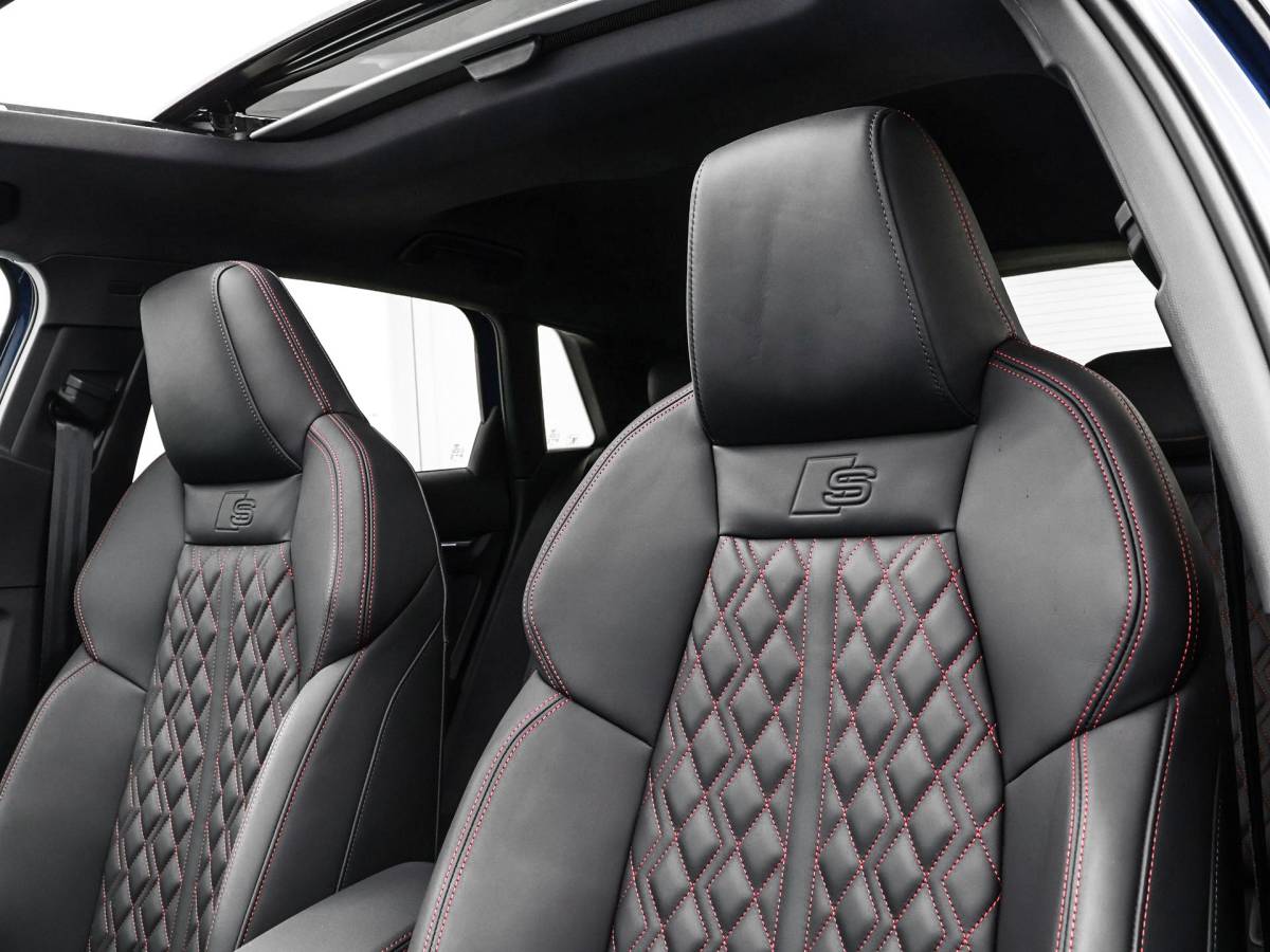 Audi A3 Audi A3 Sportback 1.5 e-hybrid 272pk S-Tronic S edition Competition · Panoramadak · Camera · Leder Nappa · Elek. Bestuurdersstoel · Elek. Achterklep · Garantie t/m 23-10-2030 of 100.000km