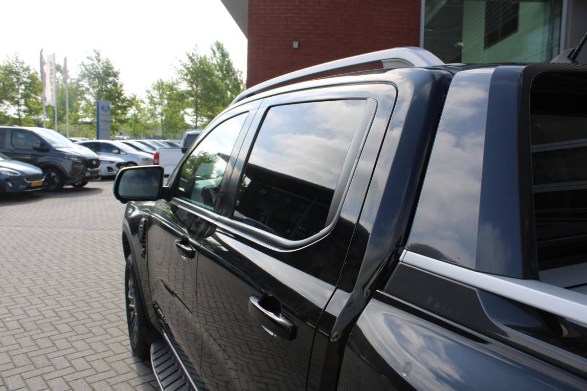 Ford Ranger Ford Ranger 2.0 Double Cab EcoBlue Wildtrak SCI | Trekhaak | Rollertop | Adaptive cruise control | Stoelverwarming | Camera | PROTECT GARANTIE TOT 30/08/2028 OF 50000KM!!