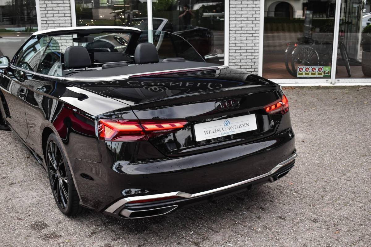 Audi A5 Audi A5 Cabriolet 40 TFSI S edition Leder B&O Elc Stoel Airscarf BTW