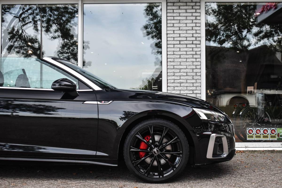 Audi A5 Audi A5 Cabriolet 40 TFSI S edition Leder B&O Elc Stoel Airscarf BTW