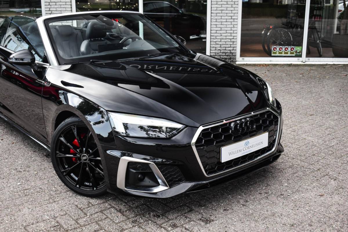 Audi A5 Audi A5 Cabriolet 40 TFSI S edition Leder B&O Elc Stoel Airscarf BTW