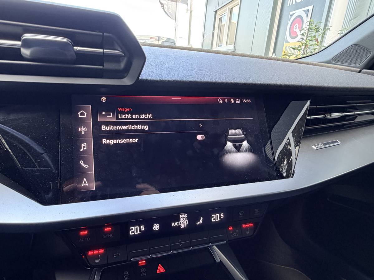 Audi A3 Audi A3 Sportback 30 TFSI Automaat Advanced edition Navigatie Stoelverwarming Sportstoelen Apple Carplay Virtual Cockpit