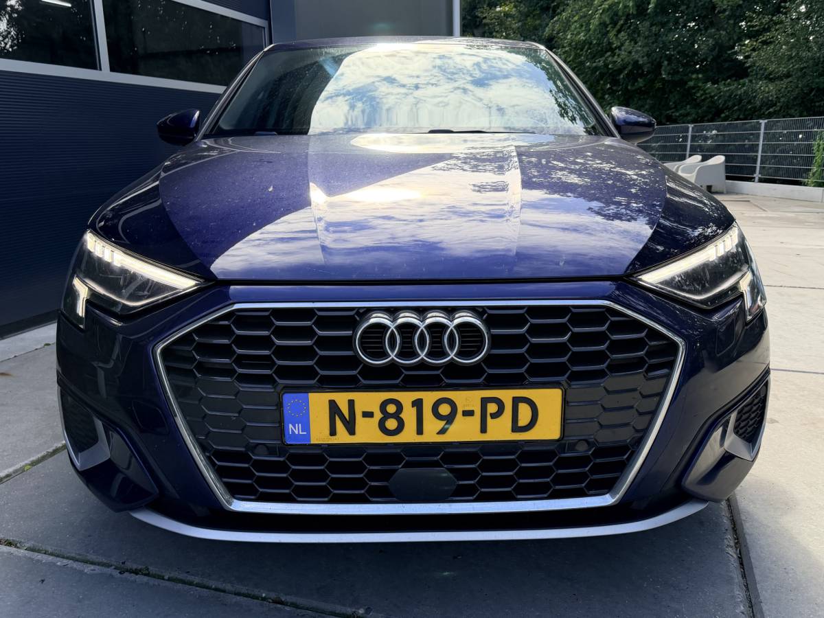 Audi A3 Audi A3 Sportback 30 TFSI Automaat Advanced edition Navigatie Stoelverwarming Sportstoelen Apple Carplay Virtual Cockpit