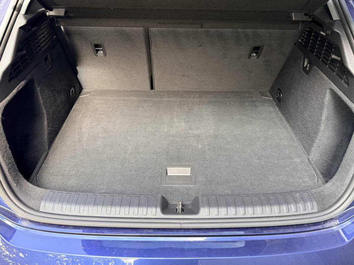 Audi A3 Audi A3 Sportback 30 TFSI Automaat Advanced edition Navigatie Stoelverwarming Sportstoelen Apple Carplay Virtual Cockpit