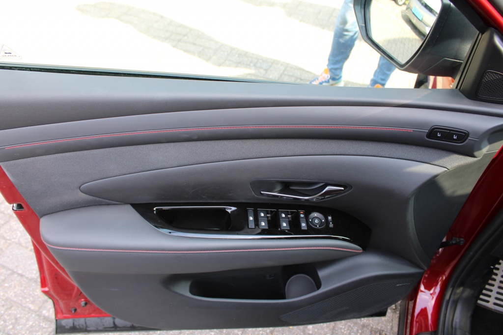 Hyundai Tucson Hyundai Tucson 1.6 T-GDI N Line Sky HEV Pano/360 cam/19″/Pdc 2x/Wint/Trekh.