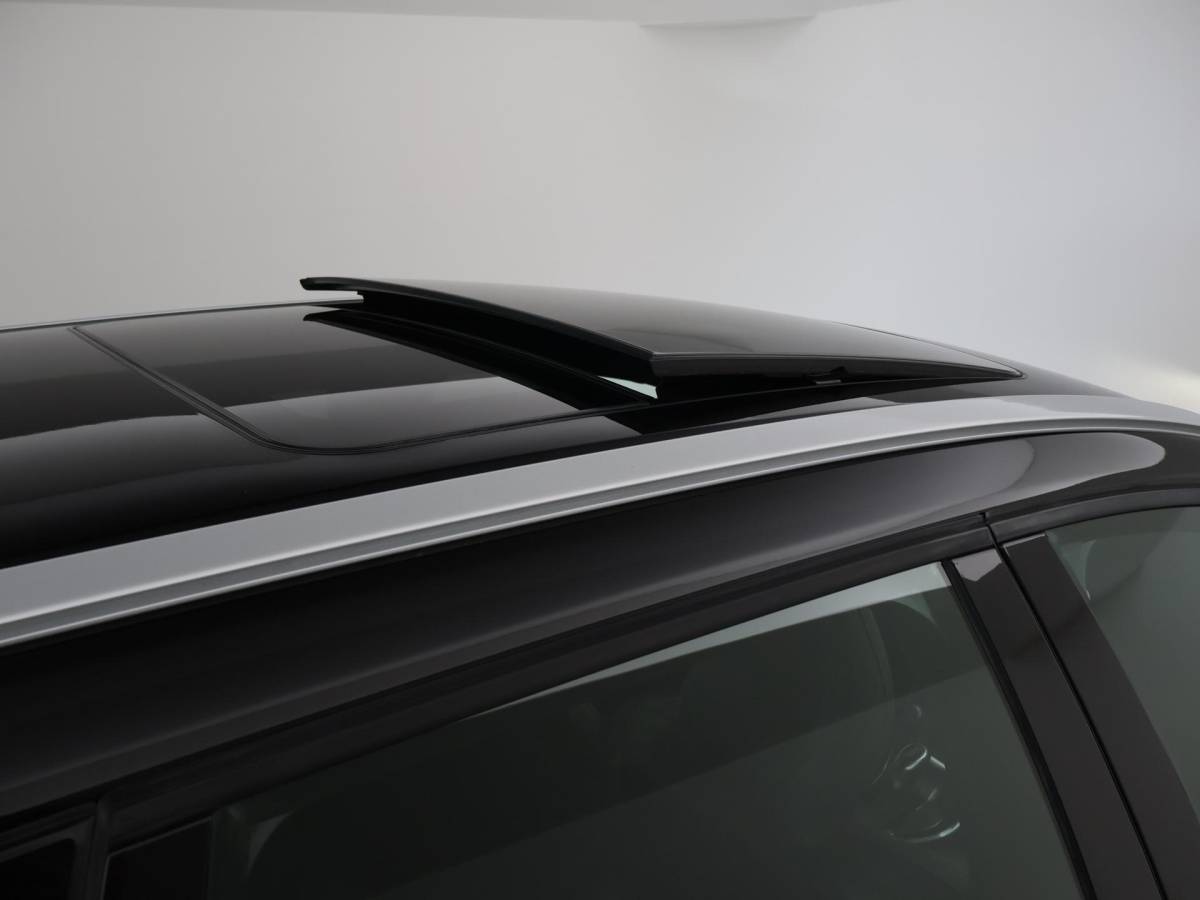 Volvo XC60 Volvo XC60 2.0 T5 245 PK R-DESIGN + LEDER | PANORAMA | AFN. TREKHAAK | 20 INCH LMV | CAMERA | STOEL/STUURVERW.