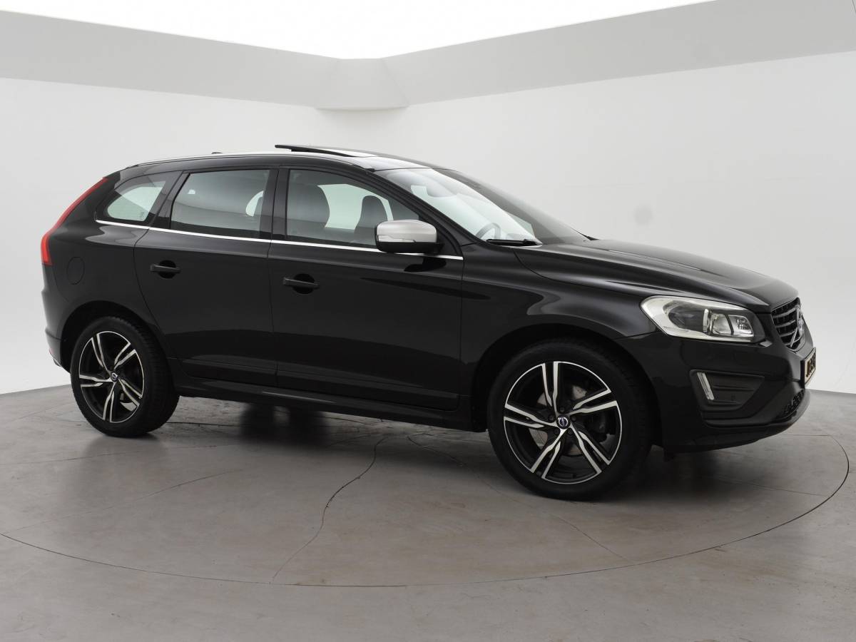 Volvo XC60 Volvo XC60 2.0 T5 245 PK R-DESIGN + LEDER | PANORAMA | AFN. TREKHAAK | 20 INCH LMV | CAMERA | STOEL/STUURVERW.