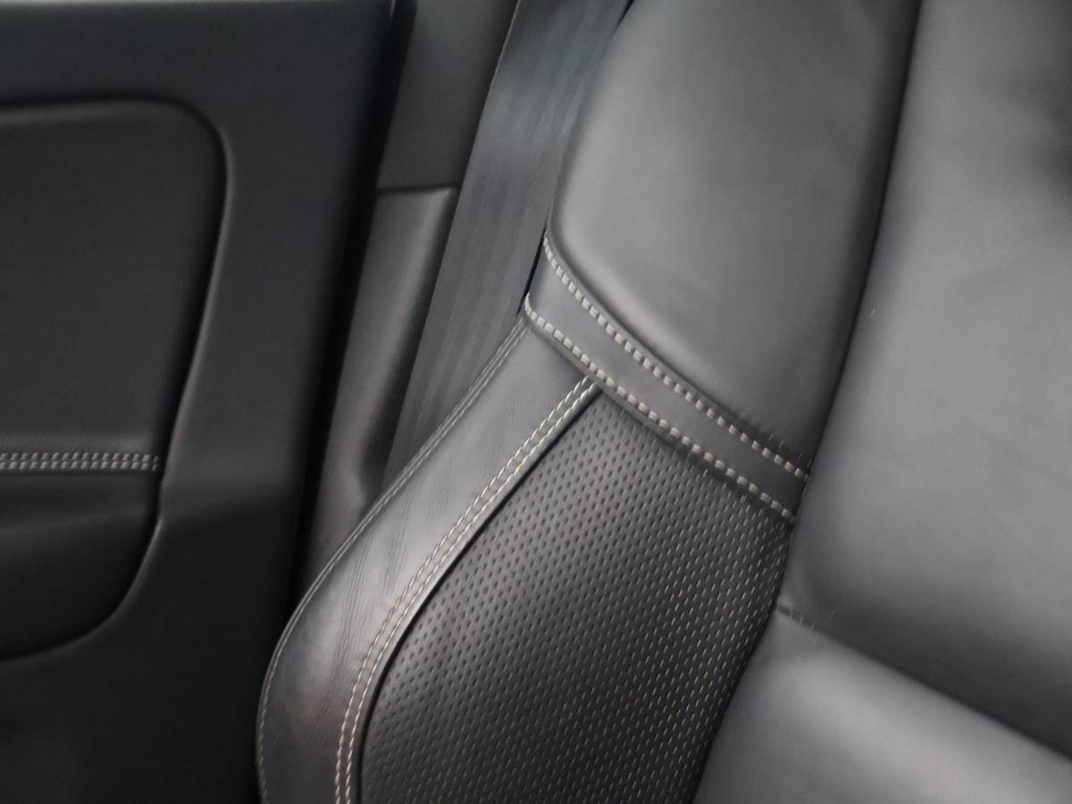 Volvo XC60 Volvo XC60 2.0 T5 245 PK R-DESIGN + LEDER | PANORAMA | AFN. TREKHAAK | 20 INCH LMV | CAMERA | STOEL/STUURVERW.