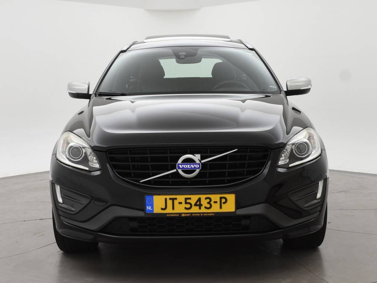 Volvo XC60 Volvo XC60 2.0 T5 245 PK R-DESIGN + LEDER | PANORAMA | AFN. TREKHAAK | 20 INCH LMV | CAMERA | STOEL/STUURVERW.
