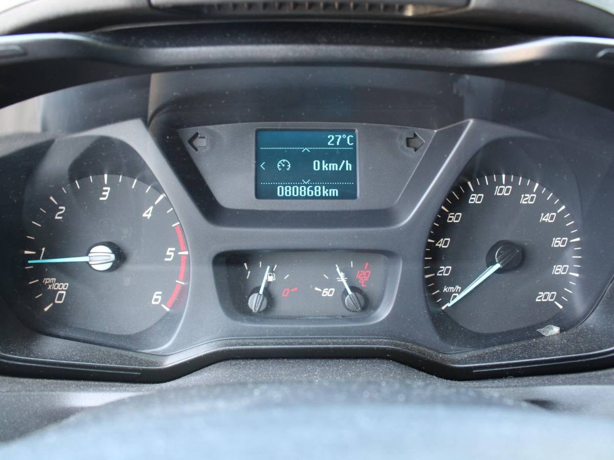 Ford Transit Custom Ford Transit Custom 270 2.2 TDCI L1H1 Trend | PARKEER SENSOREN VOOR & ACHTER | 12 MAAANDEN BOVAG GARANTIE |