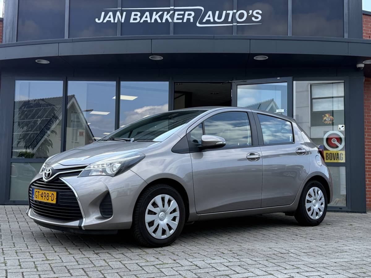 Toyota Yaris Toyota Yaris 1.3 VVT-i Aspiration ✅ Airco ✅ Camera ✅ Bluetooth ✅ Navigatie ✅
