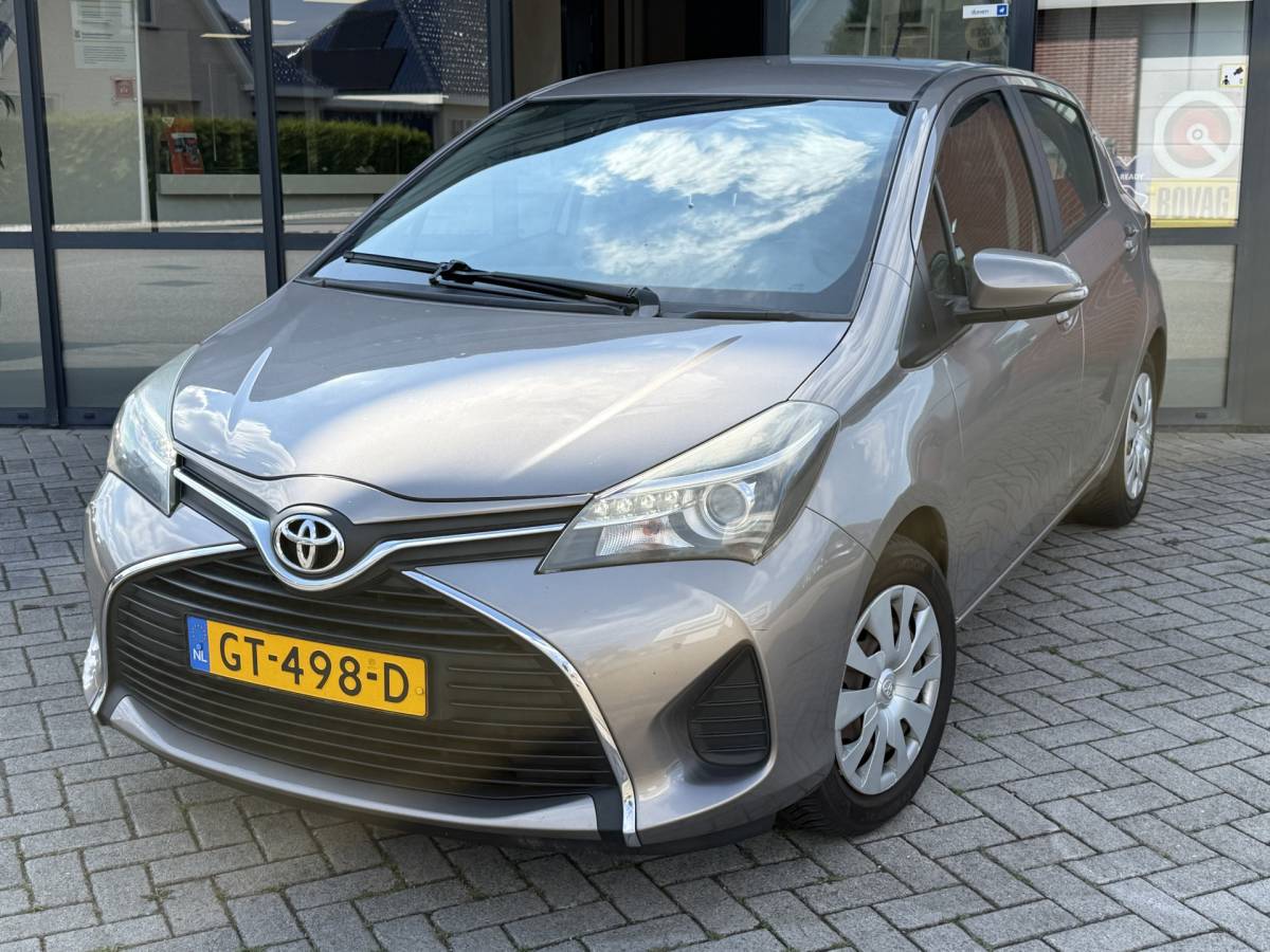 Toyota Yaris Toyota Yaris 1.3 VVT-i Aspiration ✅ Airco ✅ Camera ✅ Bluetooth ✅ Navigatie ✅