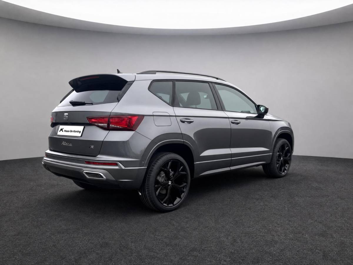 SEAT Ateca SEAT Ateca FR Business Intense 1.5 TSI 110 kW / 150 PK SUV 7 | Graphite Grey | Glossy Black Velgen | 5000,- Euro Korting!!