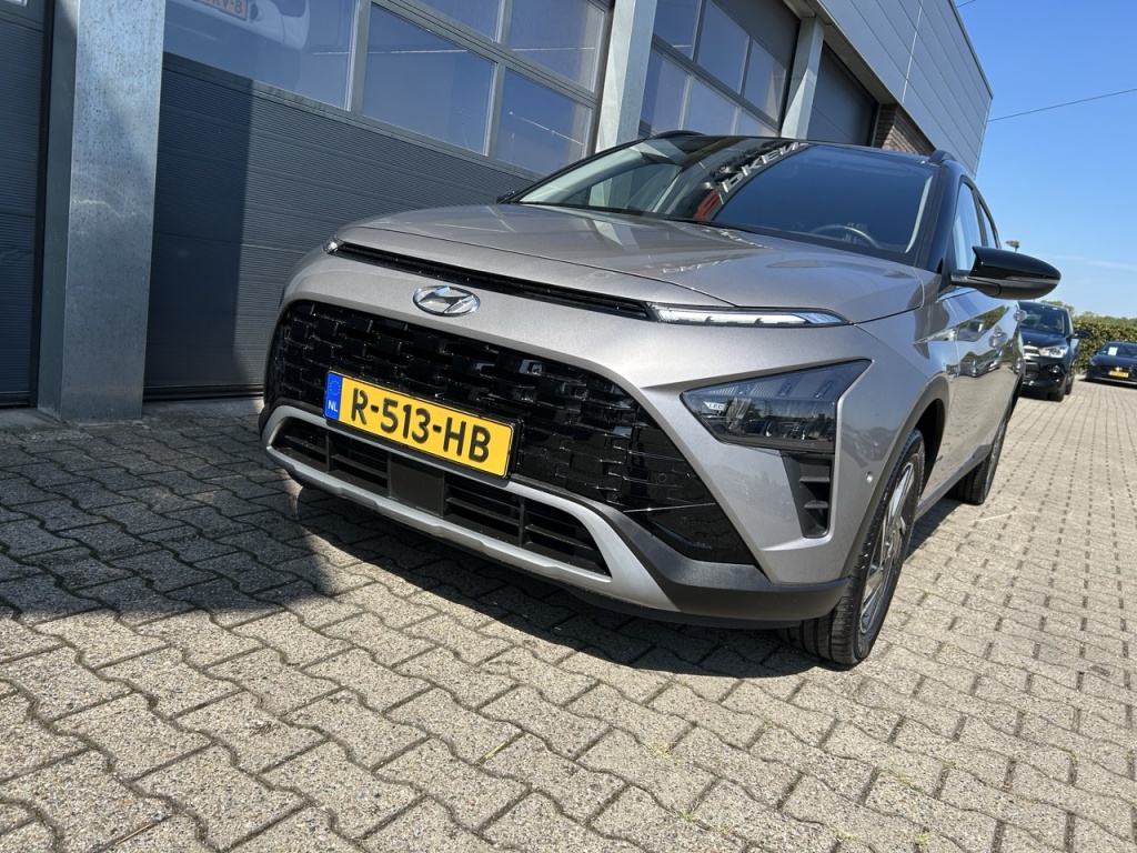 Hyundai Bayon HYUNDAI BAYON 1.0 T-GDI MHEV 100pk 7DCT Premium