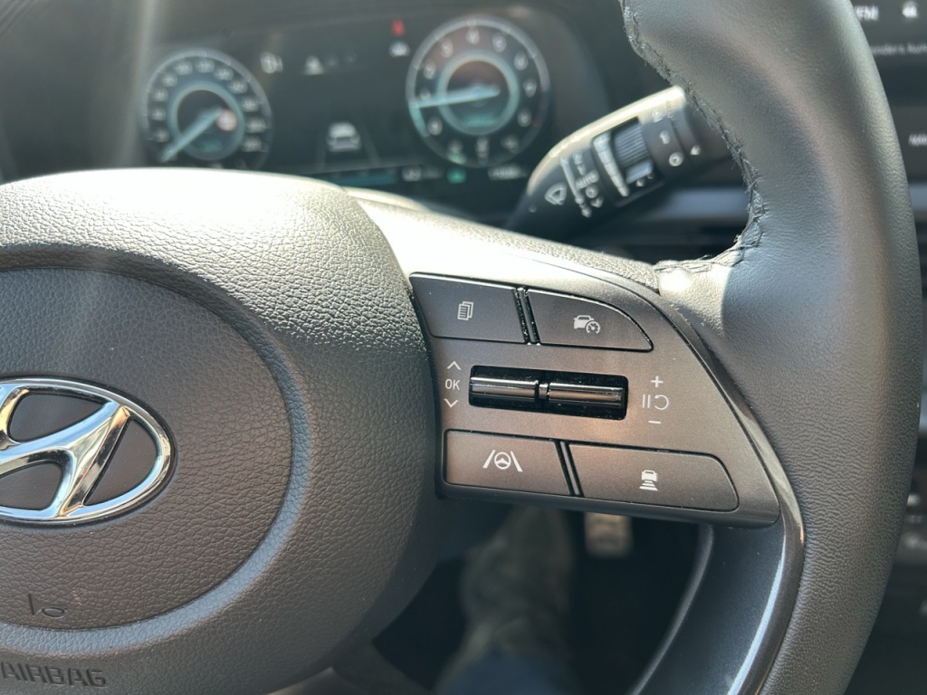 Hyundai Bayon HYUNDAI BAYON 1.0 T-GDI MHEV 100pk 7DCT Premium