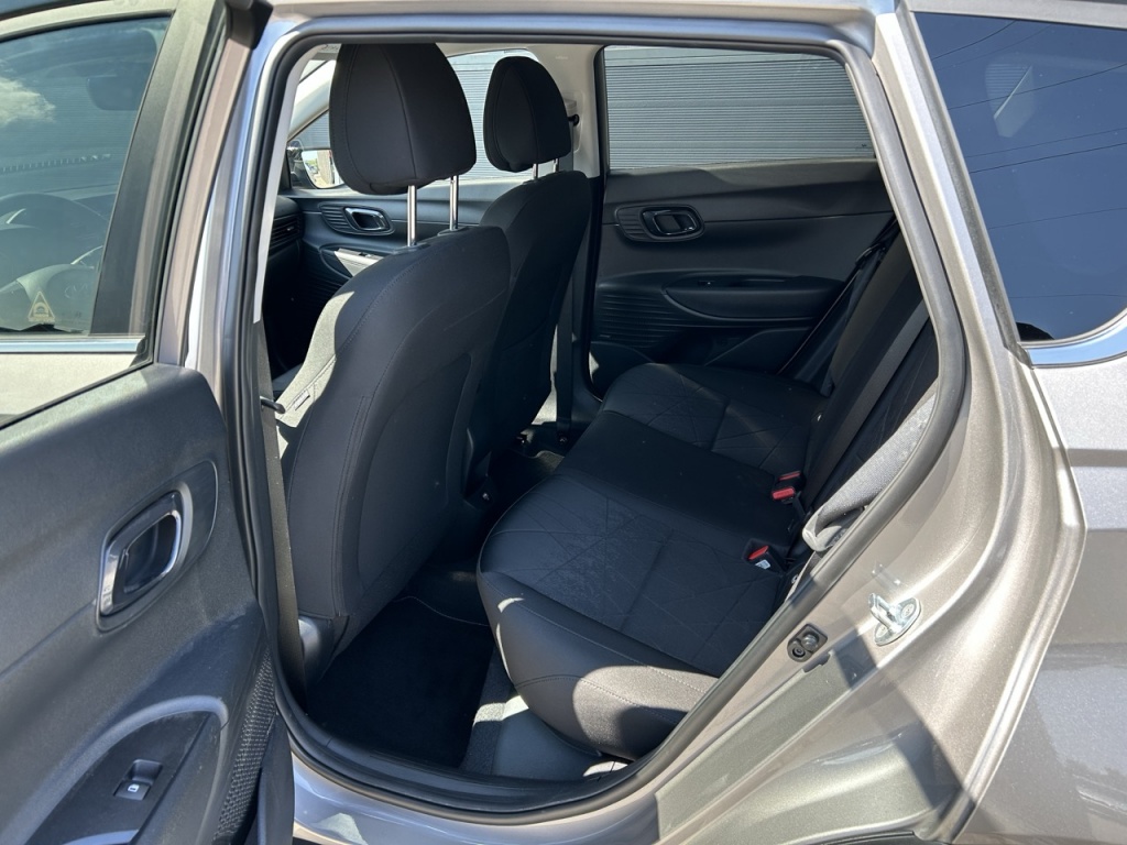 Hyundai Bayon HYUNDAI BAYON 1.0 T-GDI MHEV 100pk 7DCT Premium