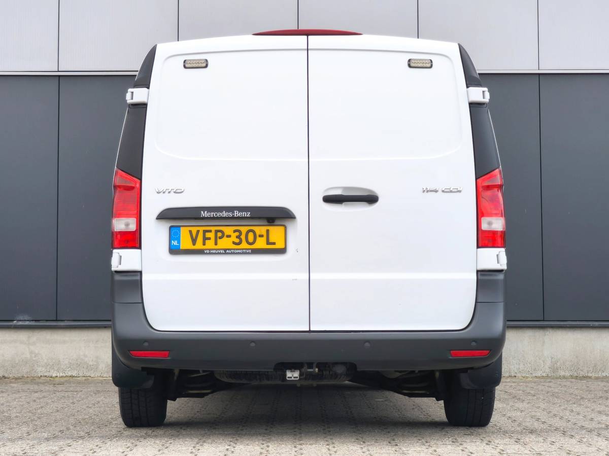 Mercedes-Benz Vito Mercedes-Benz Vito 114CDI AUT LANG LEER PDC CRUISE CLIMATE