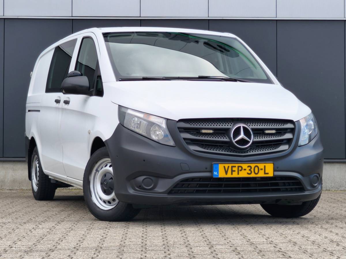 Mercedes-Benz Vito Mercedes-Benz Vito 114CDI AUT LANG LEER PDC CRUISE CLIMATE