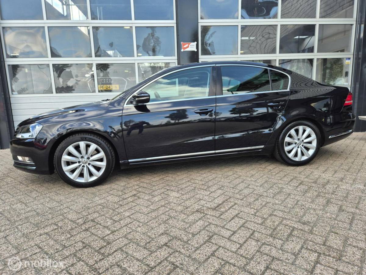 Volkswagen Passat Volkswagen Passat 1.4 TSI Comfort Executive Line BlueMotion