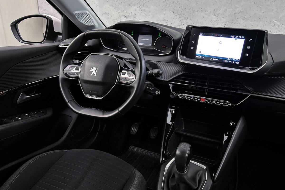 Peugeot 208 Peugeot 208 1.2 PureTech | LED | Airco | Navigatie | Apple Carplay