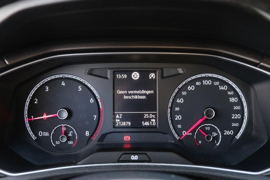 Volkswagen T-Roc Volkswagen T-Roc 1.0 TSi 116pk Style | Navi | App Connect | Airco | Adaptive Cruise | PDC