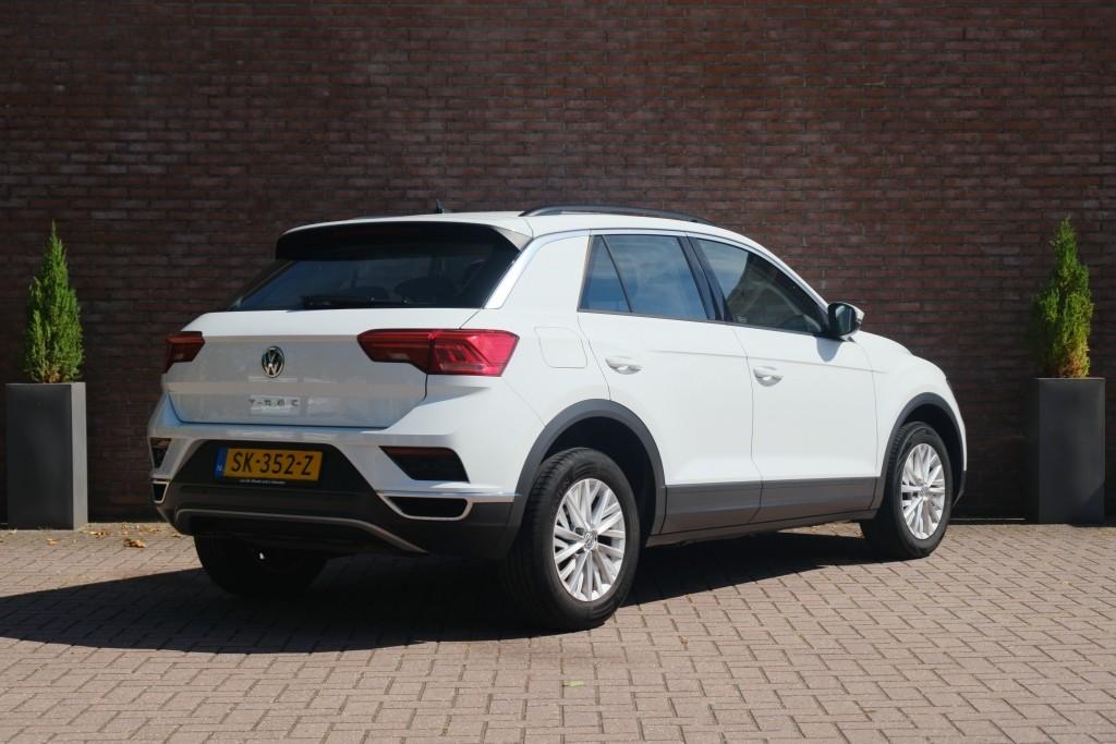 Volkswagen T-Roc Volkswagen T-Roc 1.0 TSi 116pk Style | Navi | App Connect | Airco | Adaptive Cruise | PDC