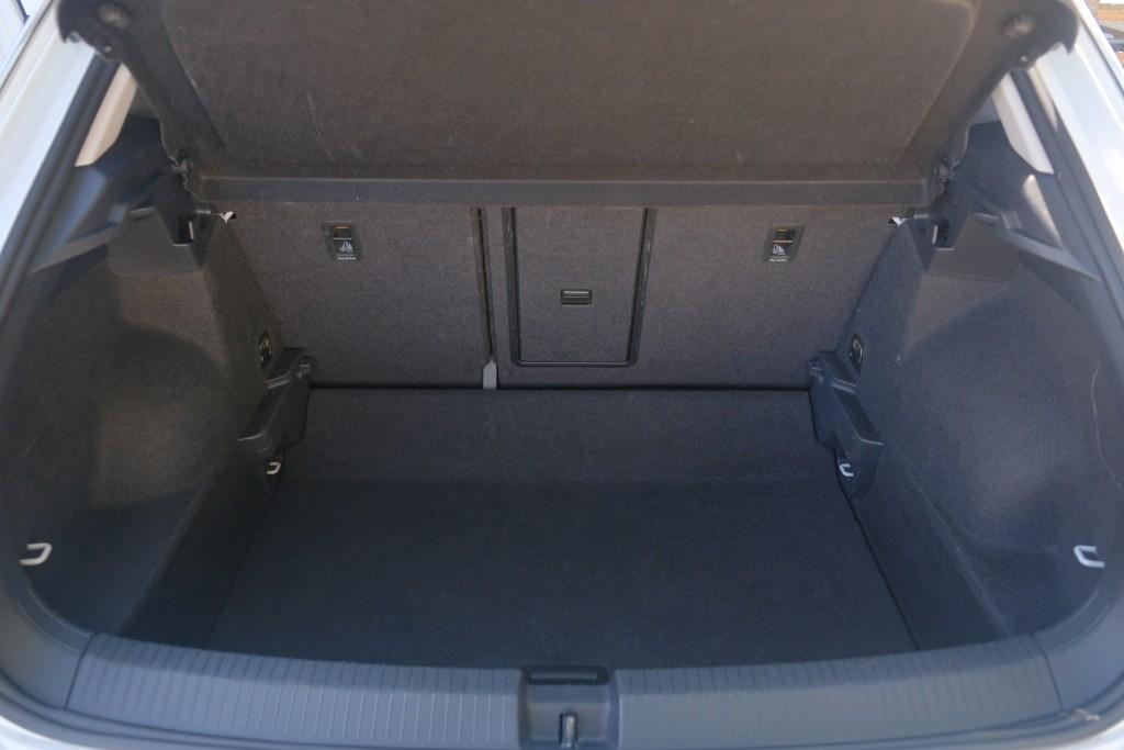 Volkswagen T-Roc Volkswagen T-Roc 1.0 TSi 116pk Style | Navi | App Connect | Airco | Adaptive Cruise | PDC