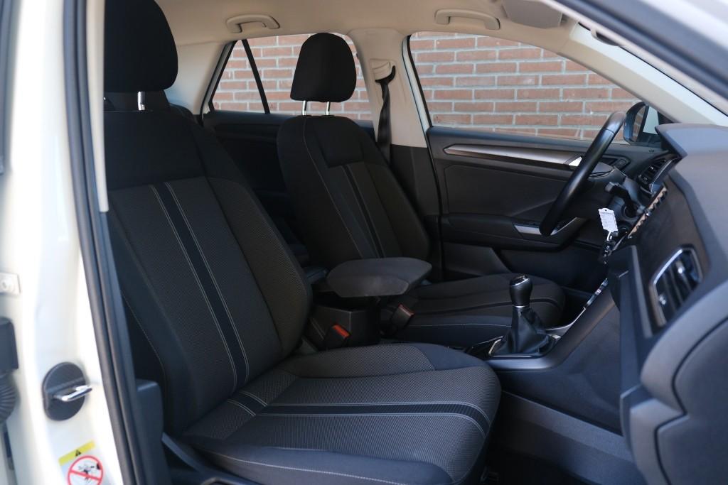 Volkswagen T-Roc Volkswagen T-Roc 1.0 TSi 116pk Style | Navi | App Connect | Airco | Adaptive Cruise | PDC