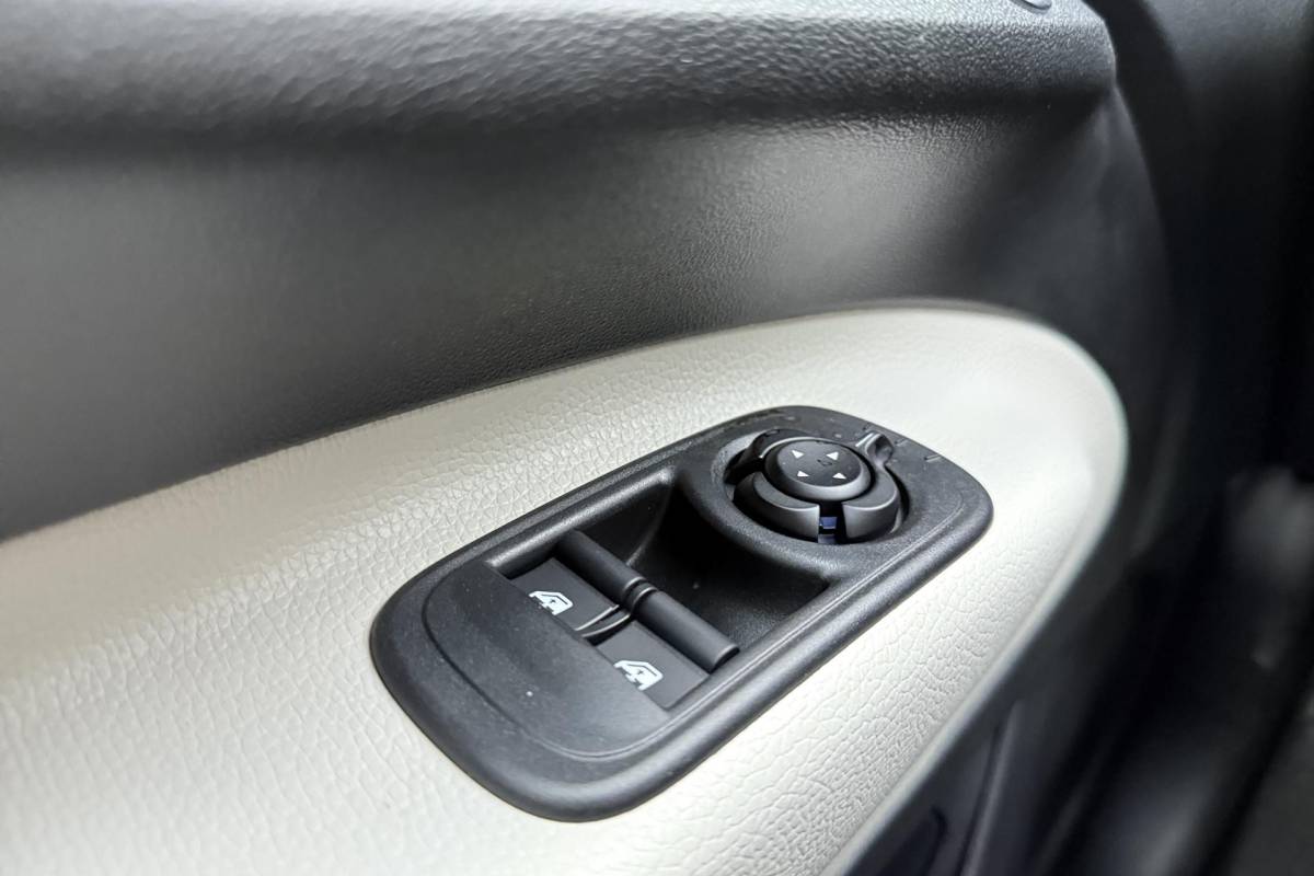 Fiat 500 Fiat 500 1.0 Hybrid La Prima | Cabrio | Lederen bekleding | Keyless | Camera | Cruise control | Lichtmetalen velgen | Navigatie | Draadloze apple carplay/android auto | JBL audio