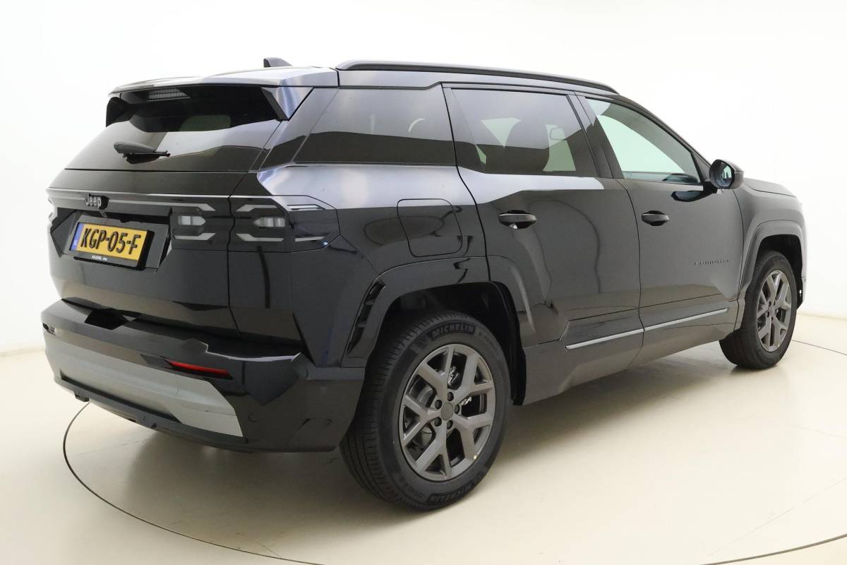 Jeep Compass Jeep Compass 1.2 e-Hybrid First Edition | LED matrix verlichting | Panoramadak | Drive assist | Focal audio | Massage stoelen | Stoel ventilatie/verwarming | Camera’s rondom